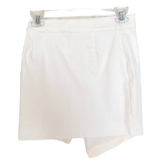 REVOLVE Line and Dot White Angled Zip Lace Pieced Skirt XS - Picture 5 of 9